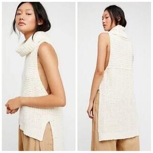 Free People Skyscraper Sweater Size XS Chunky Knit Ivory High Low Hem Boho Cozy